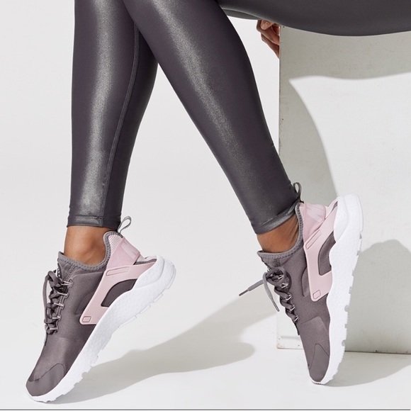 Nike Shoes - Nike air huarache run ultra sneakers